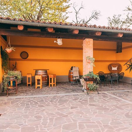 Agriturismo Cascina Barin Roddi Exterior foto