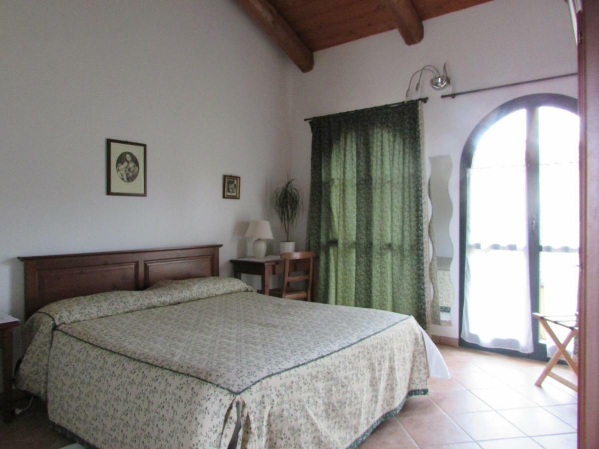 Agriturismo Cascina Barin Roddi Exterior foto
