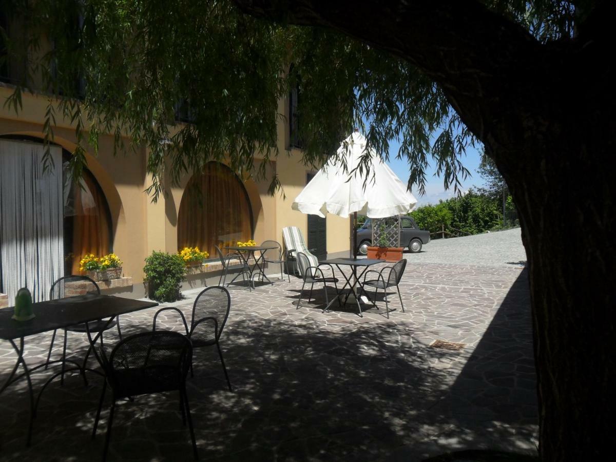 Agriturismo Cascina Barin Roddi Exterior foto